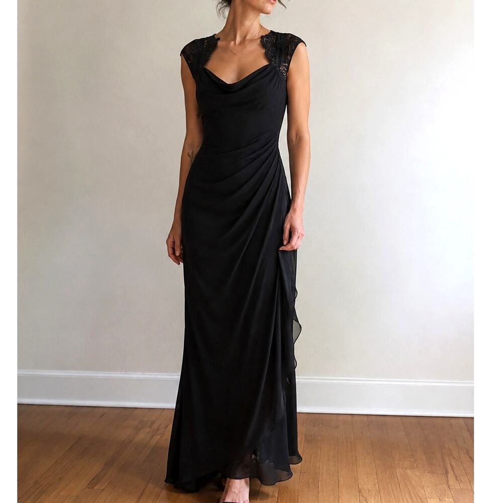 Vintage Xscape Black Lace Whimsigoth Ruched Maxi Evening Dress Made in USA-8
